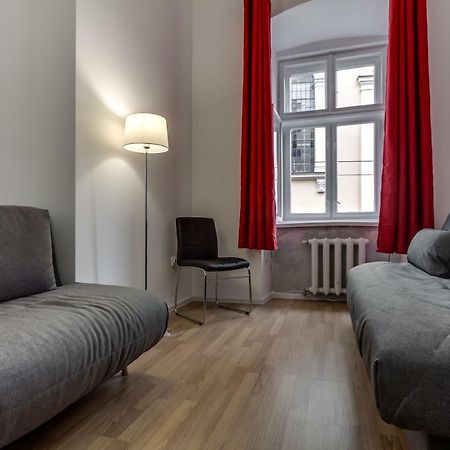 Modern Apartment In Lviv Historic Centre Экстерьер фото