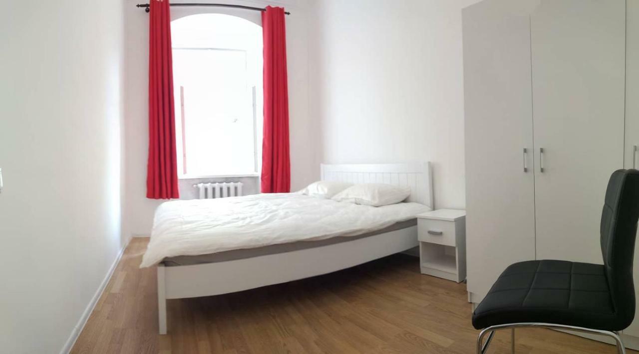Modern Apartment In Lviv Historic Centre Экстерьер фото