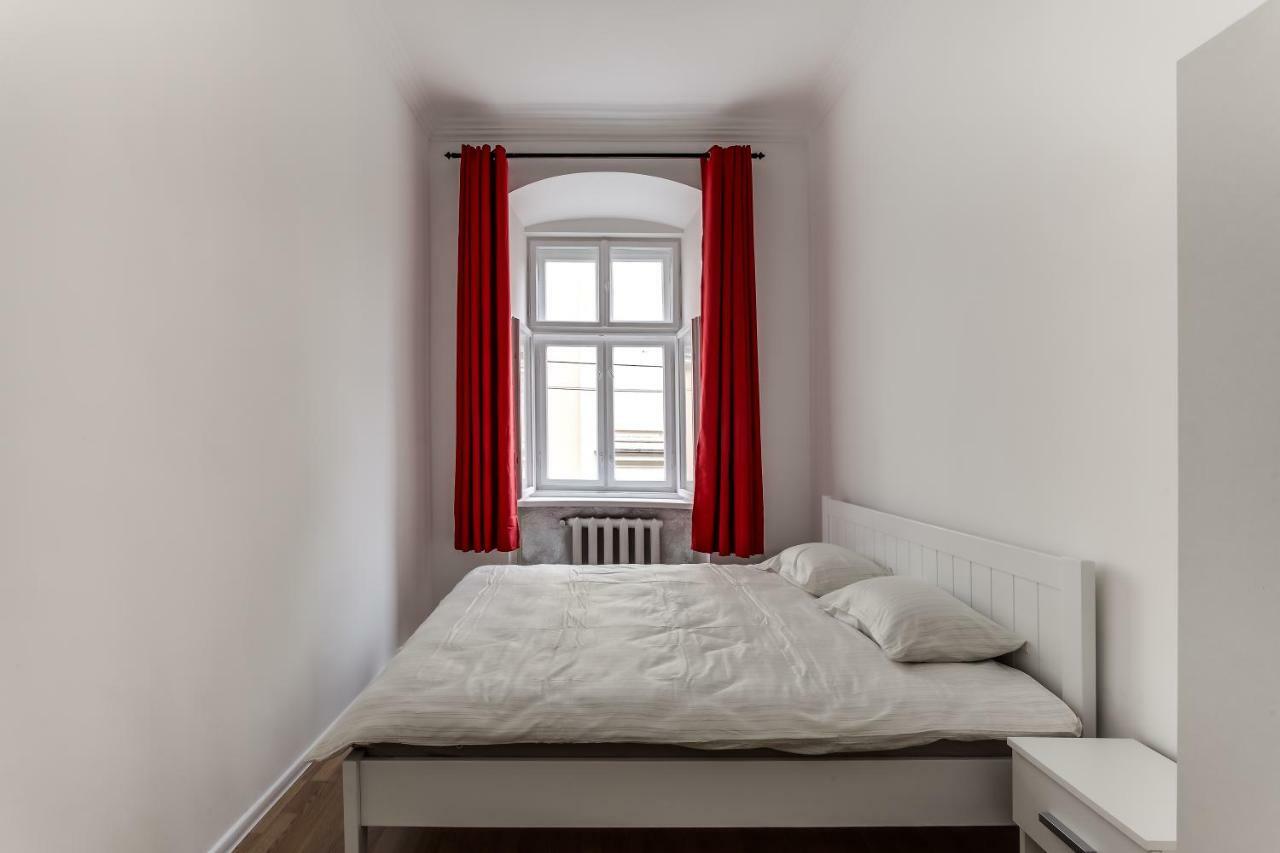 Modern Apartment In Lviv Historic Centre Экстерьер фото